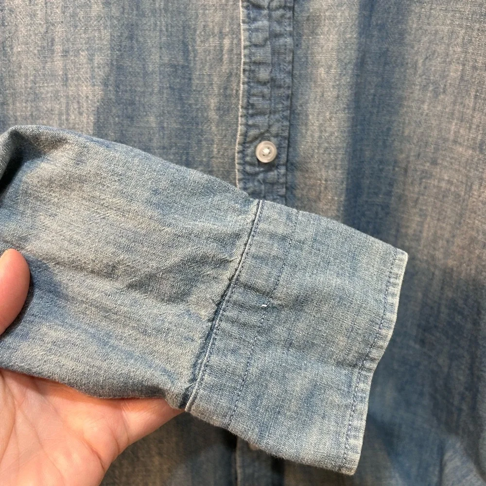J. Crew Ludlow Button Down Shirt Mens S 100% Cotton Blue Chambray Western Rodeo